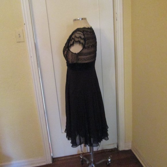 Black Beaded Cocktail Party Dress BCBG Sexy Classy 4 - Picture 4 of 8